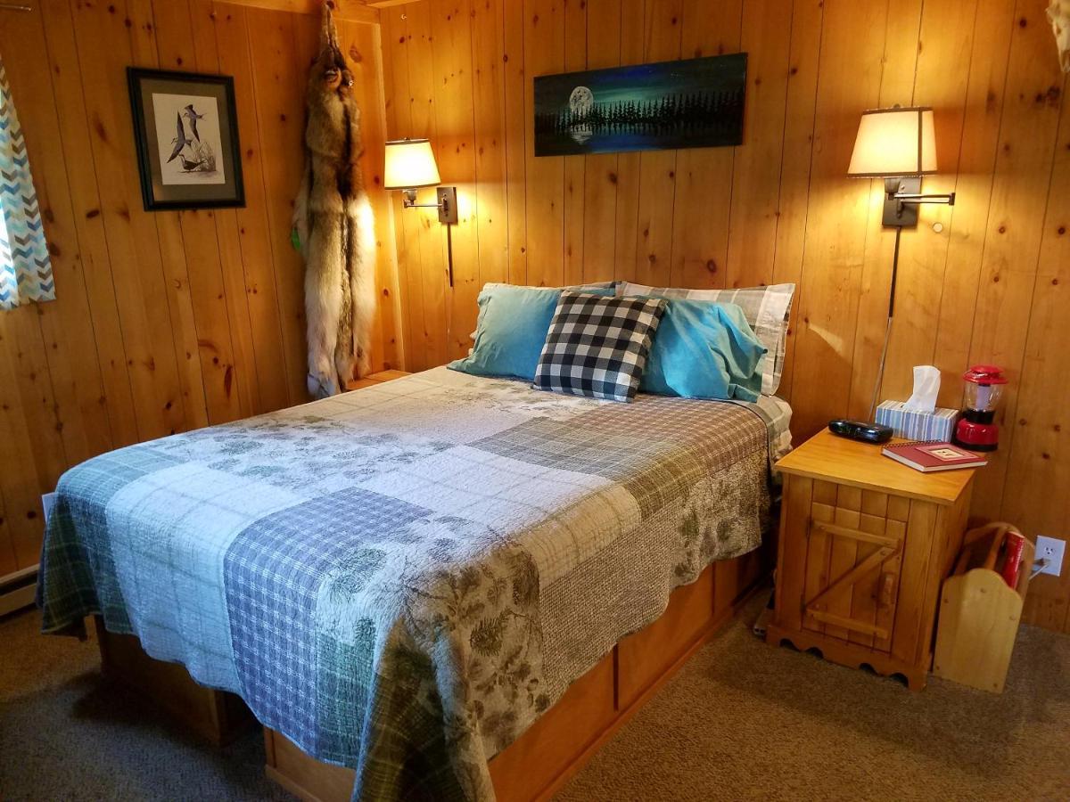 Northwoods Cottage Bed And Breakfast Φέρμπανκς Εξωτερικό φωτογραφία